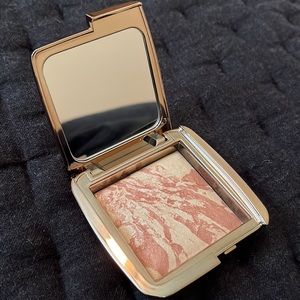 Hourglass Ambient Strobe Lighting Blush- Brilliant Nude